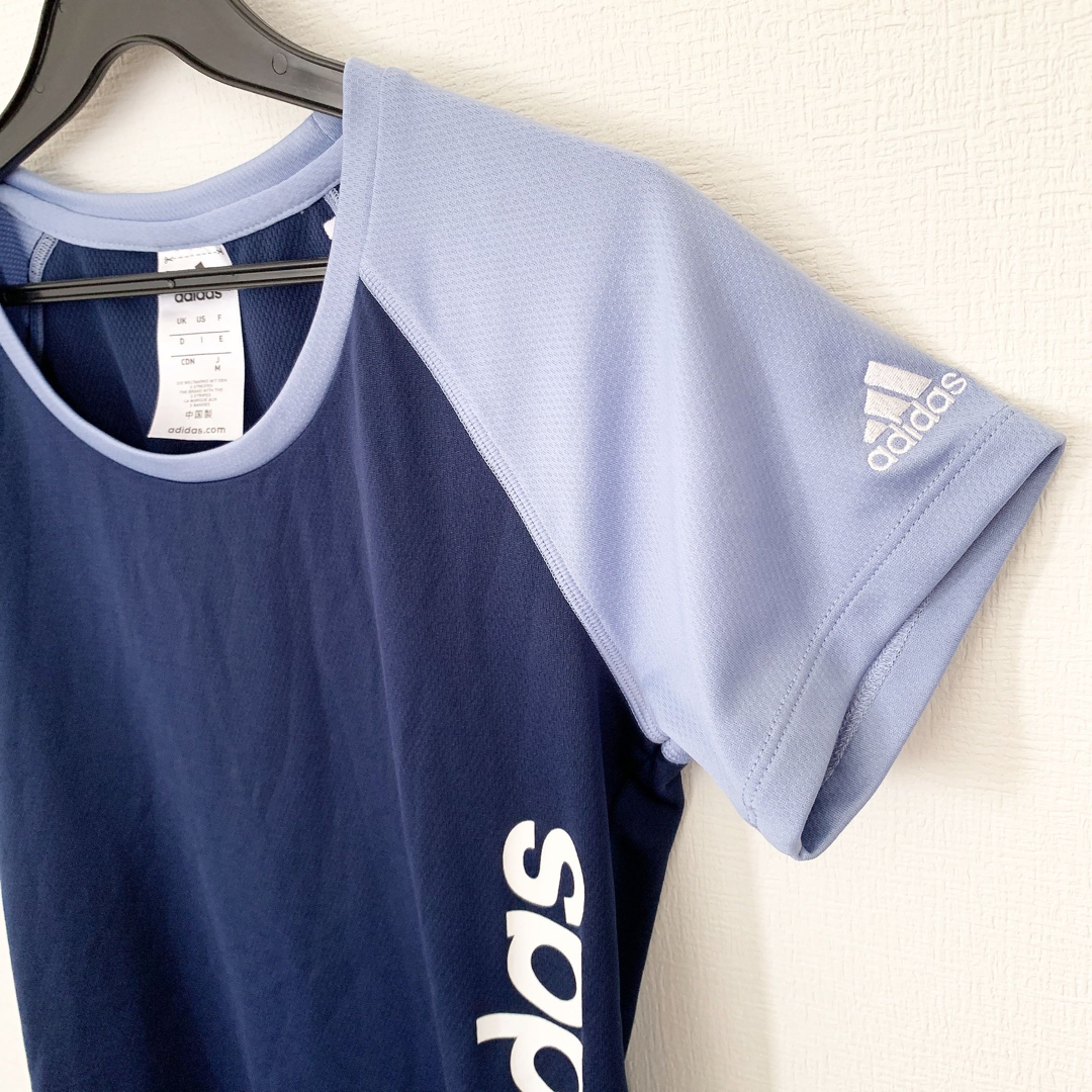 adidas(アディダス)のused★美品 adidasアディダス　ツルツル半袖 Tシャツ レディースのトップス(Tシャツ(半袖/袖なし))の商品写真