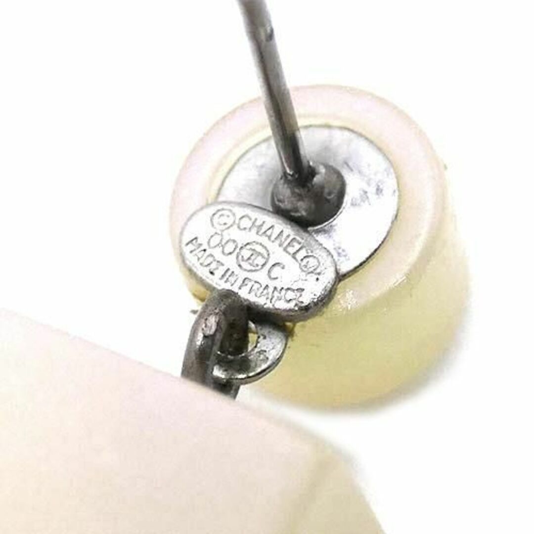 CHANEL - シャネル ピアス プラスチック ココマーク キューブ ホワイト
