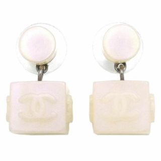 CHANEL - シャネル ピアス プラスチック ココマーク キューブ ホワイト
