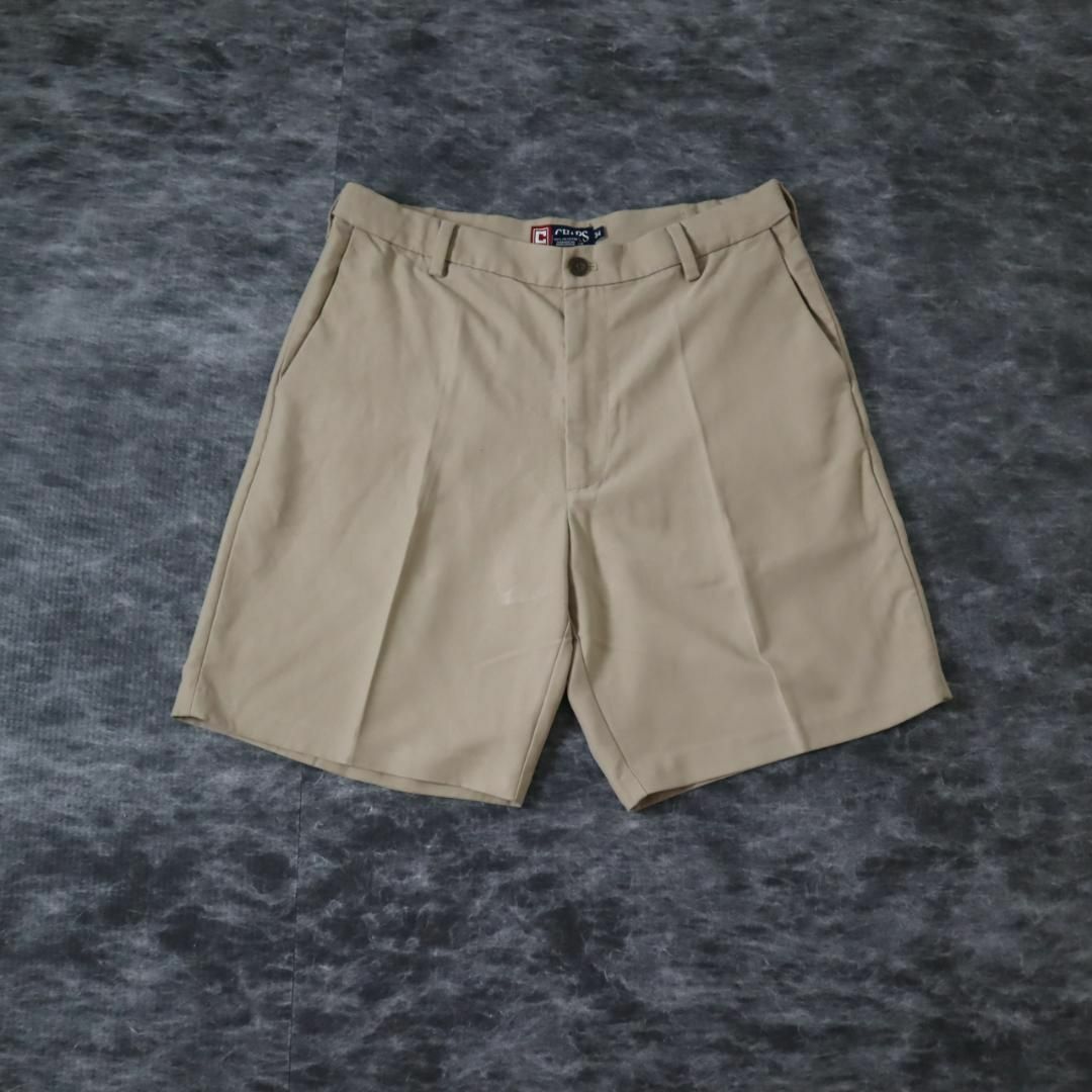 CHAPS(チャップス)の【CHAPS】チャップス ポリエステルスムース ワイドショーツ ベージュ W34 メンズのパンツ(ショートパンツ)の商品写真