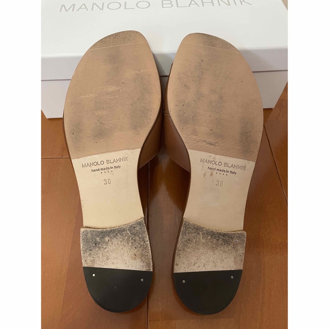 MANOLO BLAHNIK(マノロブラニク)の【美品】マノロブラニク   フラットシューズ　サンダル レディースの靴/シューズ(サンダル)の商品写真