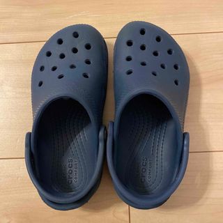 クロックス(crocs)のcrocs c11（18cm）サンダル(サンダル)