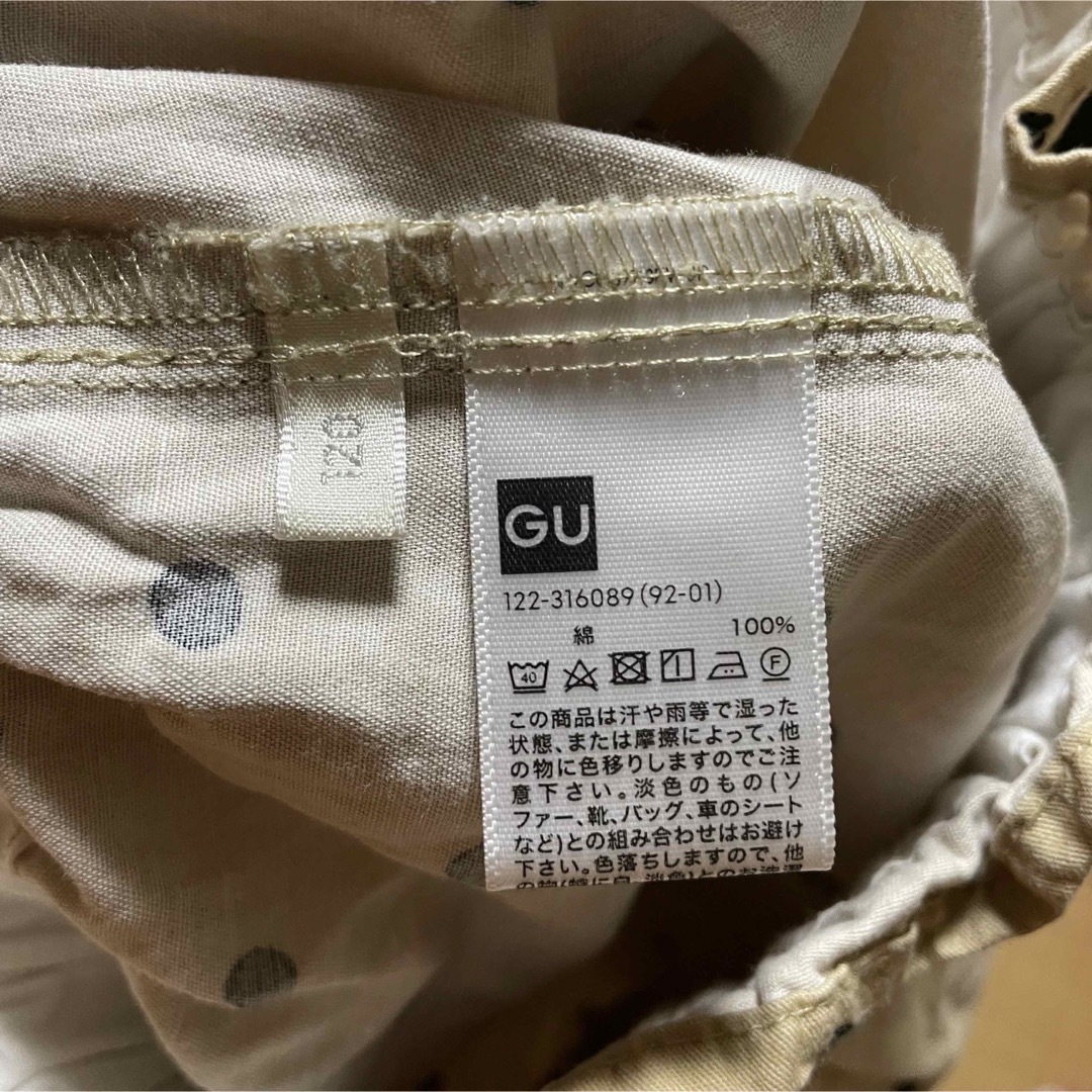 GU(ジーユー)のGU ハーフパンツ ドット ベージュ 120cm キッズ/ベビー/マタニティのキッズ服女の子用(90cm~)(パンツ/スパッツ)の商品写真
