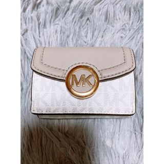 マイケルコース(Michael Kors)のマイケルコース　財布　ウォレット　ミニ　グレー　ホワイト　三つ折り(財布)