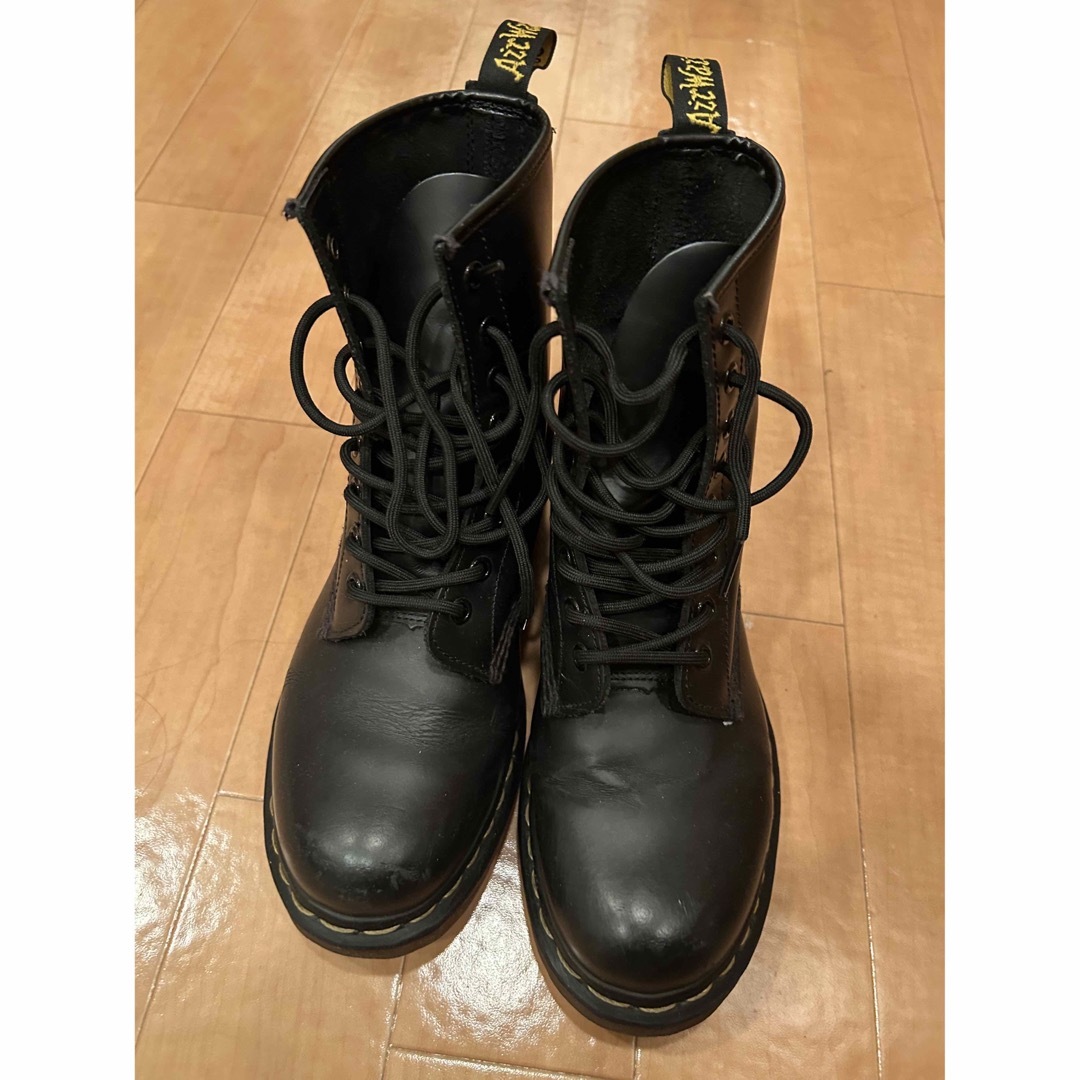 Dr.Martens(ドクターマーチン)のドクターマーチン 8ホール 黒 レディースの靴/シューズ(ブーツ)の商品写真