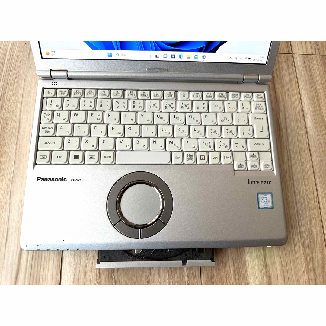 DVDスーパーマルチ搭載軽量快速PCLet's note CF-SZ6RDQVS - ノートPC