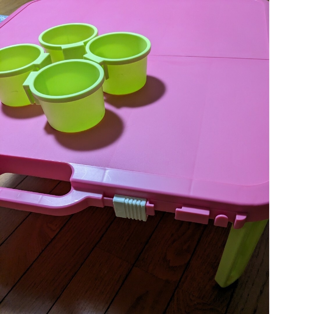 ピクニックテーブル　折りたたみ　ピンク スポーツ/アウトドアのアウトドア(テーブル/チェア)の商品写真