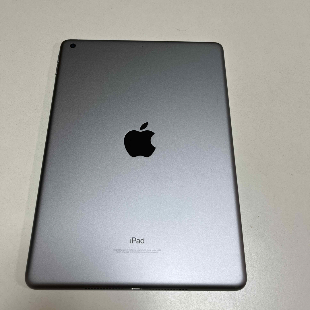 iPad第5世代 Wi-Fiモデル 32GB スペースグレイ 1