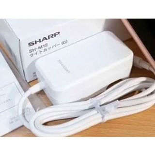 シャープ(SHARP)のAQUOS純正ACアダプタQUICK高速充電器(SH-AC05)(バッテリー/充電器)