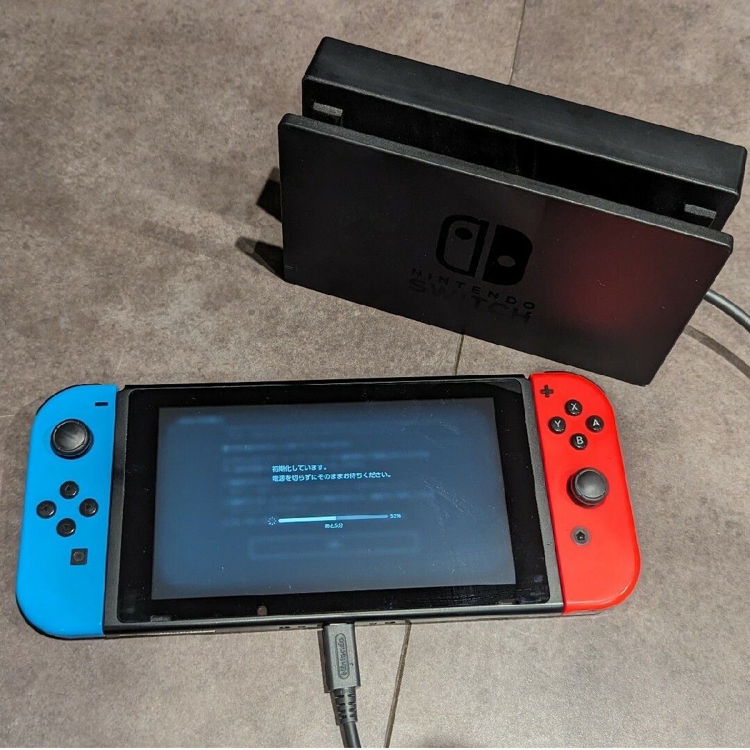 Nintendo Switch(ニンテンドースイッチ)のニンテンドーswitch　本体 エンタメ/ホビーのゲームソフト/ゲーム機本体(家庭用ゲーム機本体)の商品写真