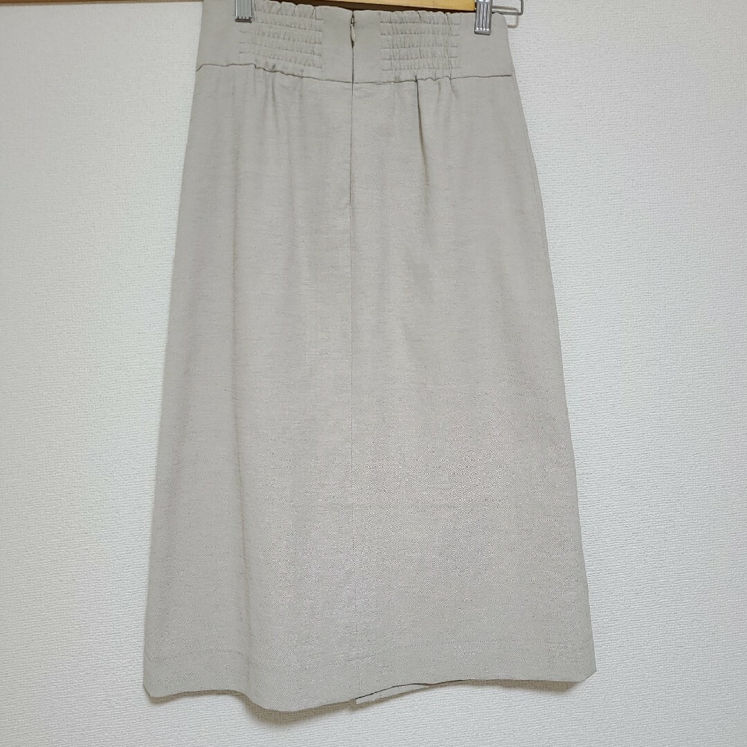 fredy emue(フレディエミュ)の【FREDY emue】スカート　ベージュホワイト※手洗い可能 レディースのスカート(ひざ丈スカート)の商品写真