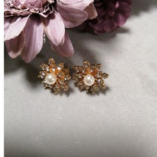 ハンドメイド　ピアス(ピアス)