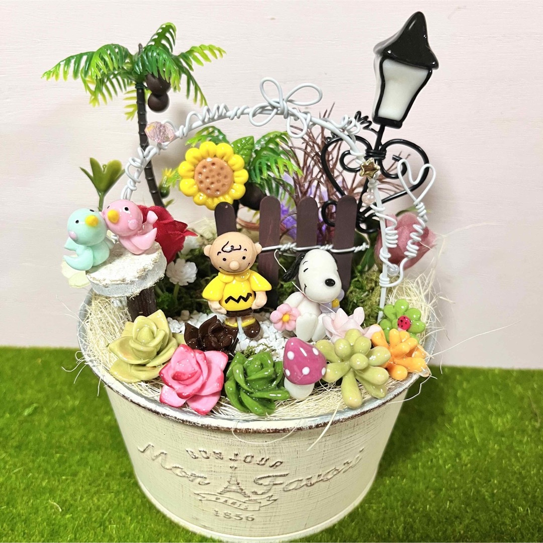 〜そのまま飾れる〜多肉植物寄せ植え(樹脂粘土レジン)粘土細工 粘土アート