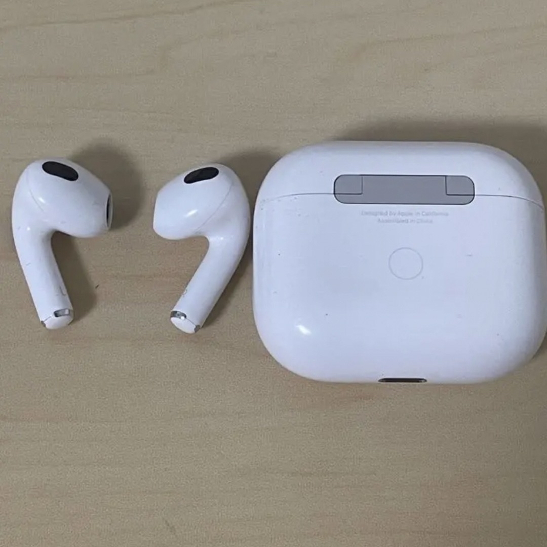美品】Apple Airpods (第3世代) 美品】Apple Airpods (第3世代)