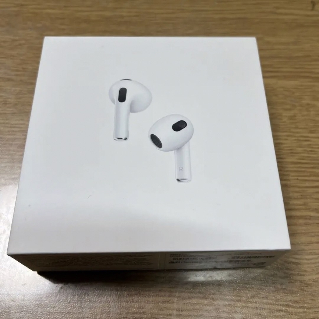 美品】Apple Airpods (第3世代) 美品】Apple Airpods (第3世代)