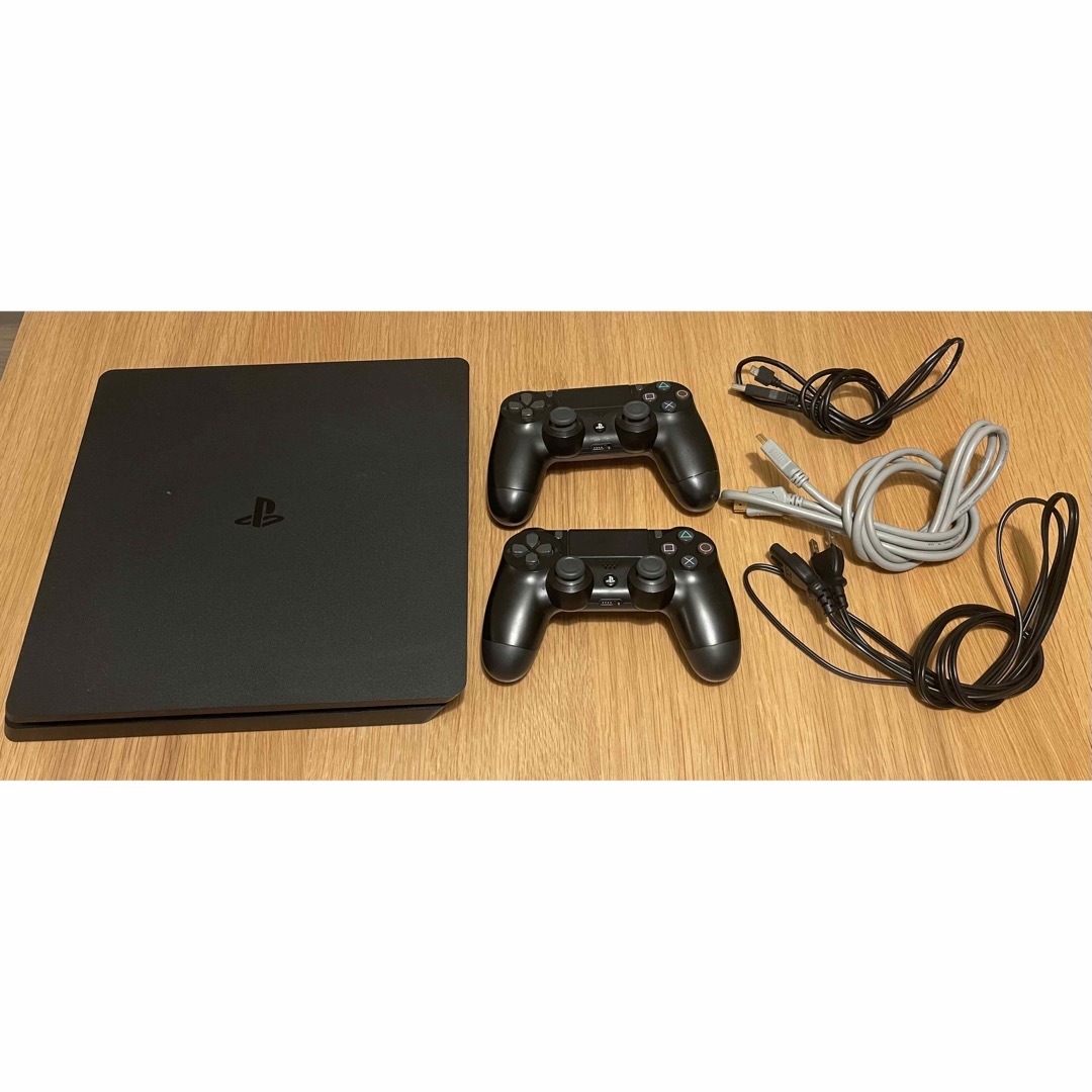 ps4 500gb 本体 ＋ ソフト3本