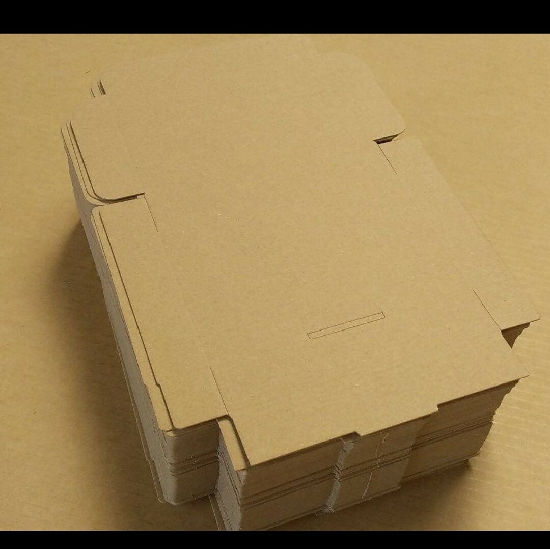 新品未使用 300枚 小型ダンボール箱 ゆうパケット 定形外郵便(規格内) 対応