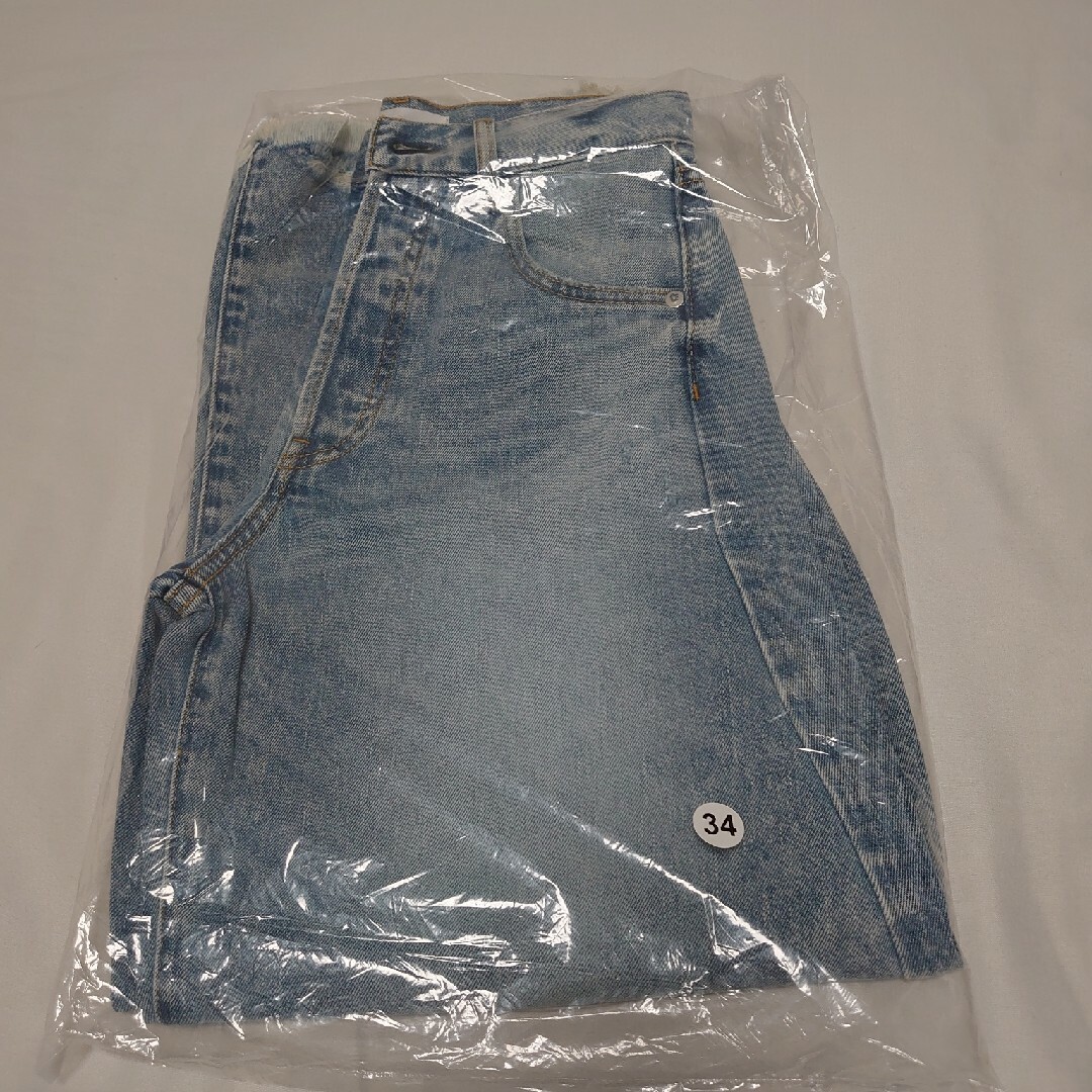 Whim Gazette(ウィムガゼット)の翌日発送　今季人気新品　Whim GazetteラインカーブDENIM　36 レディースのパンツ(デニム/ジーンズ)の商品写真