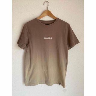 ビラボン(billabong)のビラボン BILLABONG グラデーション ロゴTシャツ ベージュ 半袖(Tシャツ/カットソー(半袖/袖なし))