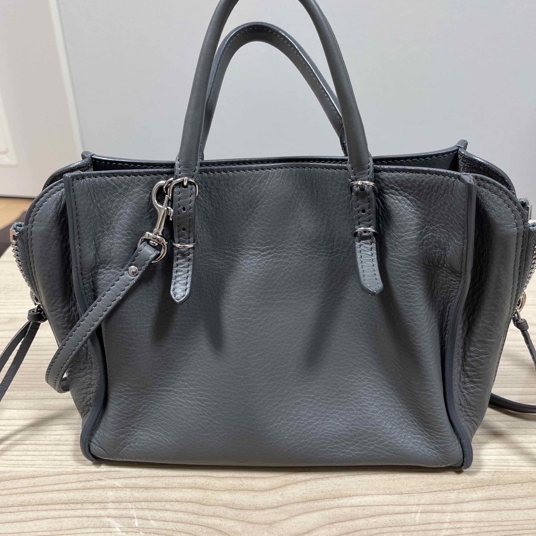 バレンシアガ BALENCIAGA ペーパーミニA4トートバッグ | www