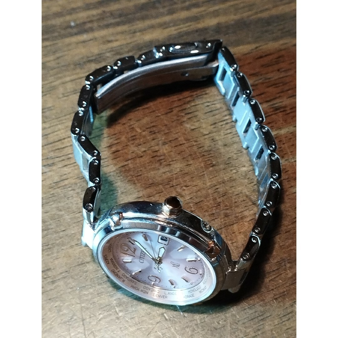 AA13 シチズン・xC チタン・電波・ソーラー時計 日付・耐磁 - 腕時計