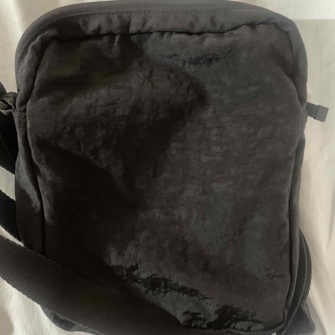 ARMANI EXCHANGE(アルマーニエクスチェンジ)のアルマーニエクスチェンジ   ショルダーバッグ メンズのバッグ(ショルダーバッグ)の商品写真