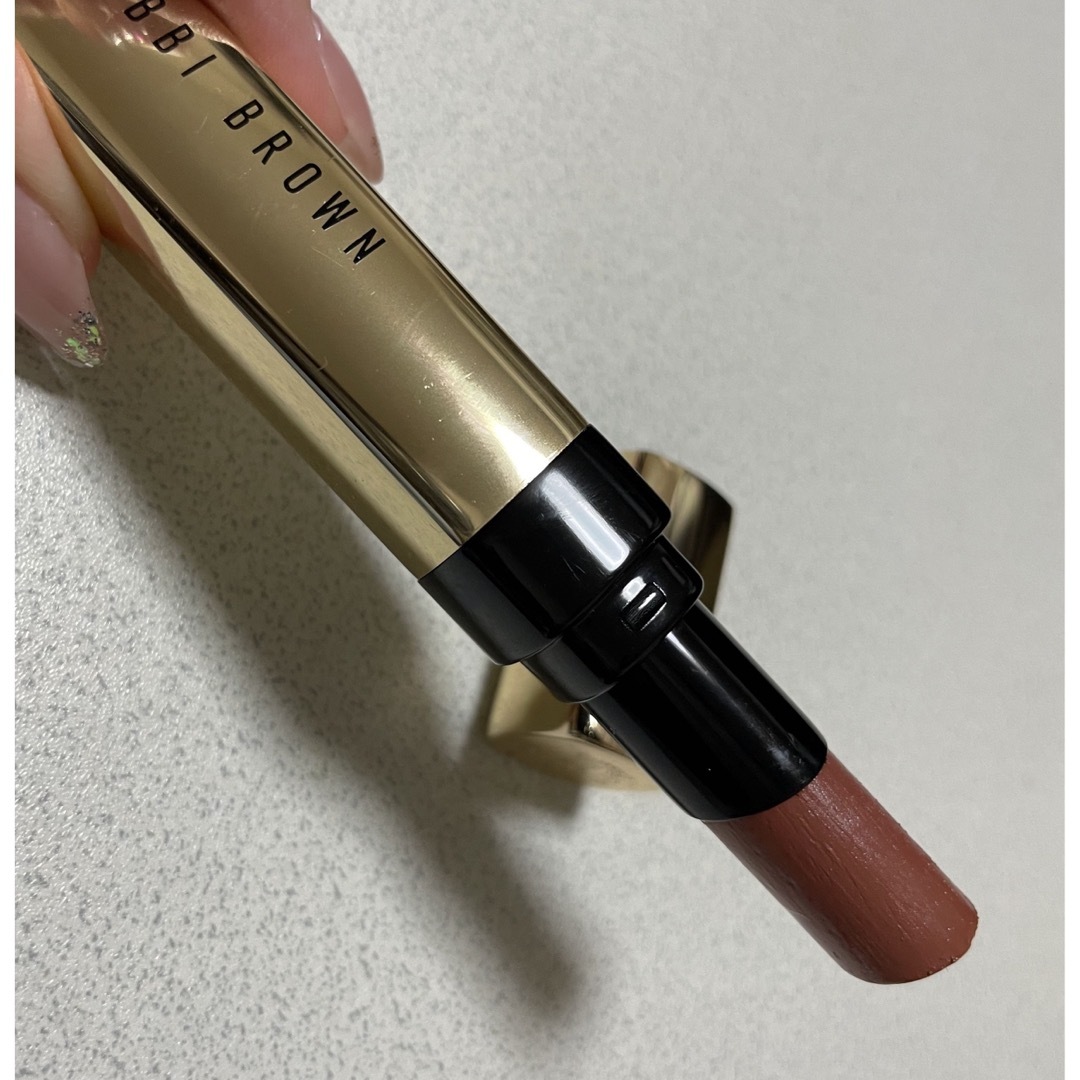 BOBBI BROWN(ボビイブラウン)のボビィブラウン　リップ　ボールドハニー コスメ/美容のベースメイク/化粧品(口紅)の商品写真