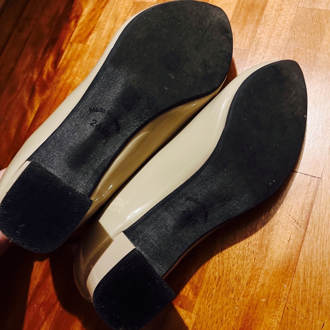 SUaSHI スウェイシー パンプス 24センチ ピンクベージュ レディースの靴/シューズ(ハイヒール/パンプス)の商品写真