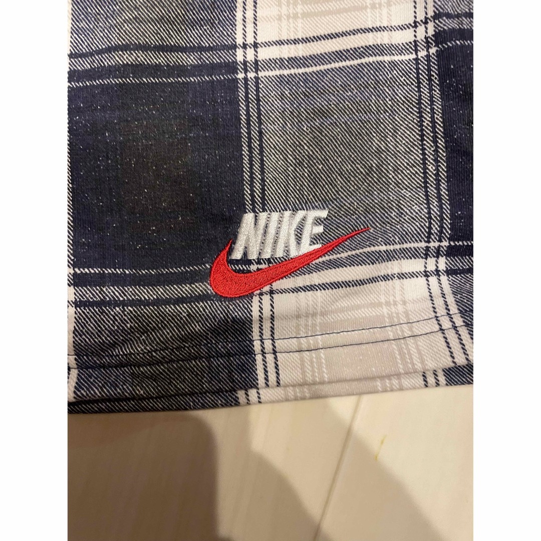 Supreme(シュプリーム)のXL supreme NIKE Plaid Sweatshort ナイキ  メンズのパンツ(ショートパンツ)の商品写真