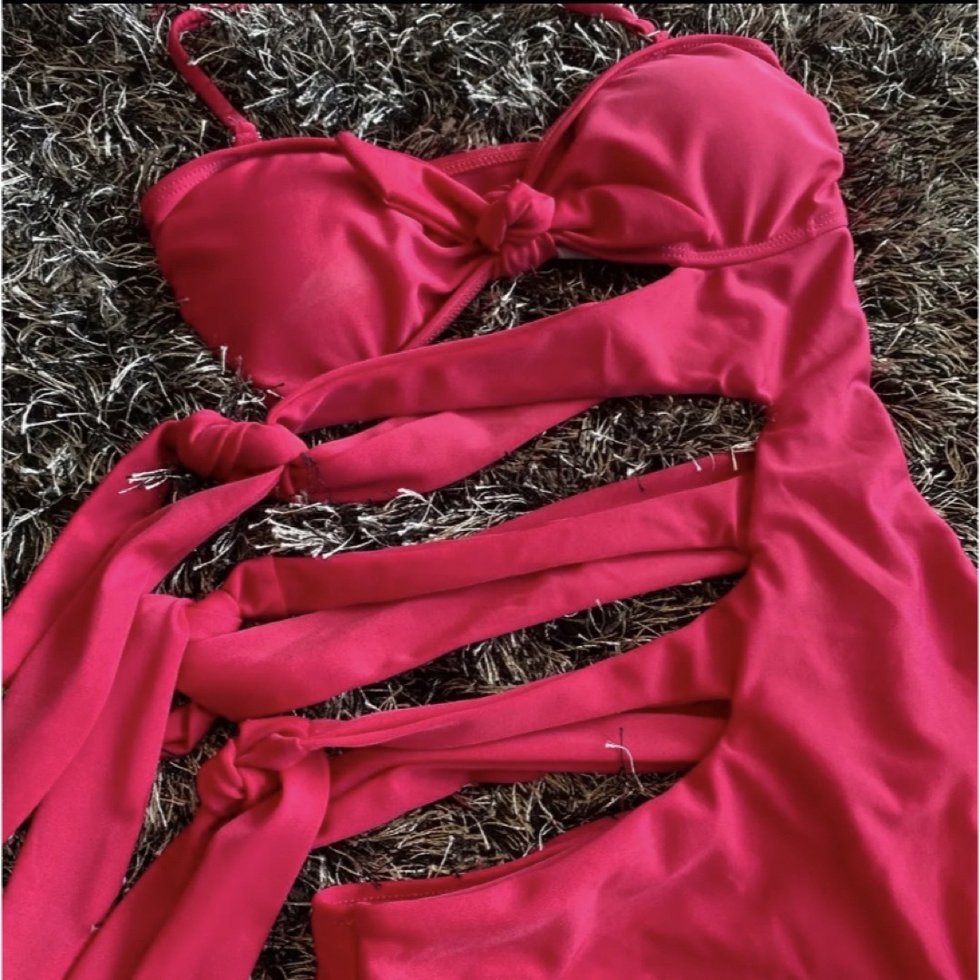 H&M(エイチアンドエム)の定価5千円　H&M 水着　ピンク　リボン　バンドゥ　ワンピース レディースの水着/浴衣(水着)の商品写真