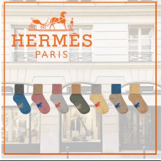 エルメス(Hermes)の7色セットHermes SemainierベビーソックスPasse-passe(肌着/下着)