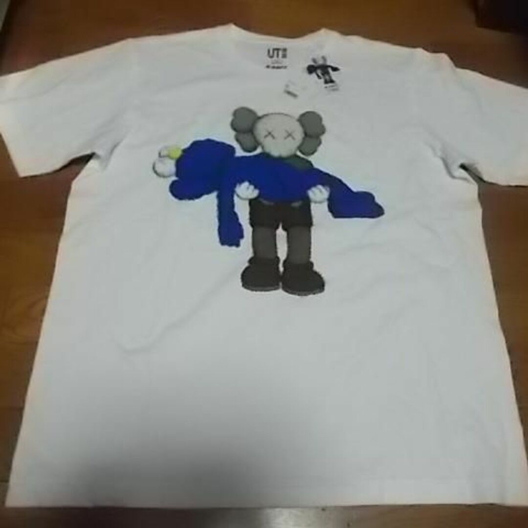 XL uniqlo ユニクロ 新品 kaws カウズ コラボ Tシャツ 白