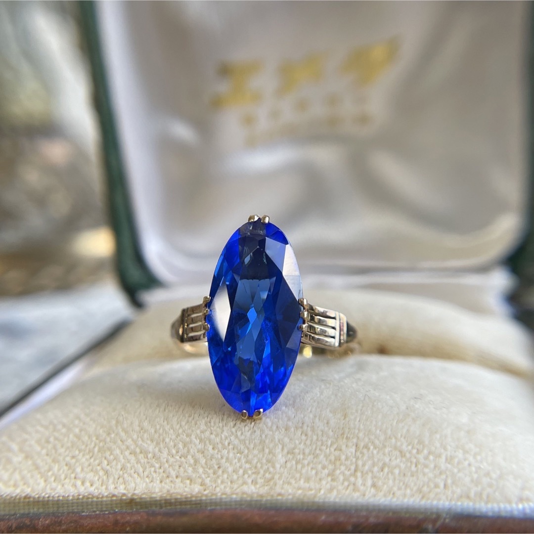【レトロ】神秘的　K18  合成スピネル　青　ブルー　レース透かし　13号 指輪 レディースのアクセサリー(リング(指輪))の商品写真