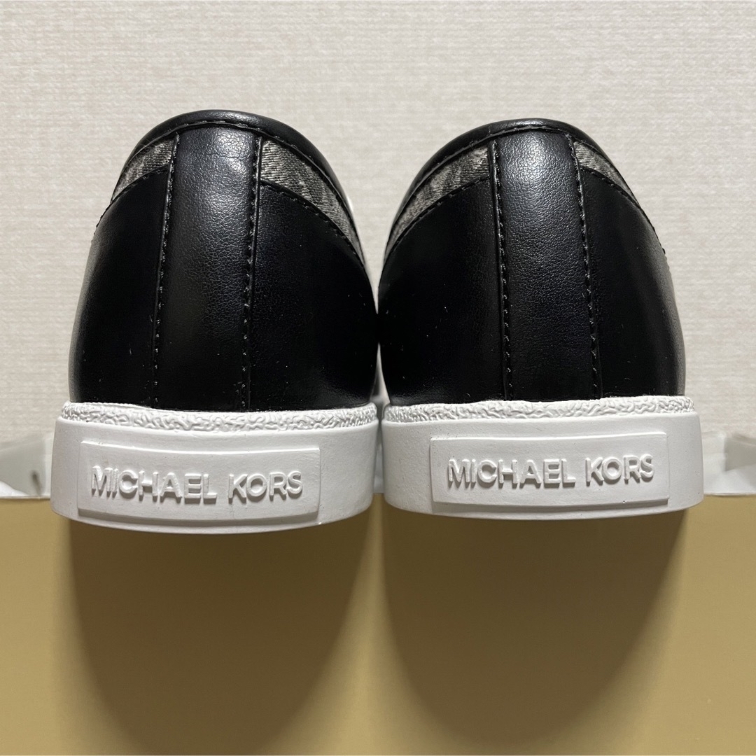 Michael Kors(マイケルコース)の【未使用】【正規品】マイケルコース スニーカー MK シグネチャー レディースの靴/シューズ(スニーカー)の商品写真