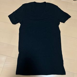 ユニクロ　UNIQLO メンズ　Tシャツ　黒　ブラック　下着　肌着　Vネック(Tシャツ/カットソー(半袖/袖なし))