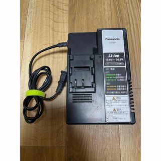 パナソニック(Panasonic)のパナソニック 充電器 EZ0L81 ①(工具/メンテナンス)