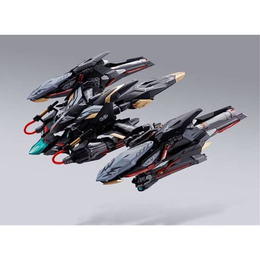 注目の METAL BUILD ライトニングストライカー(オルタナティブ