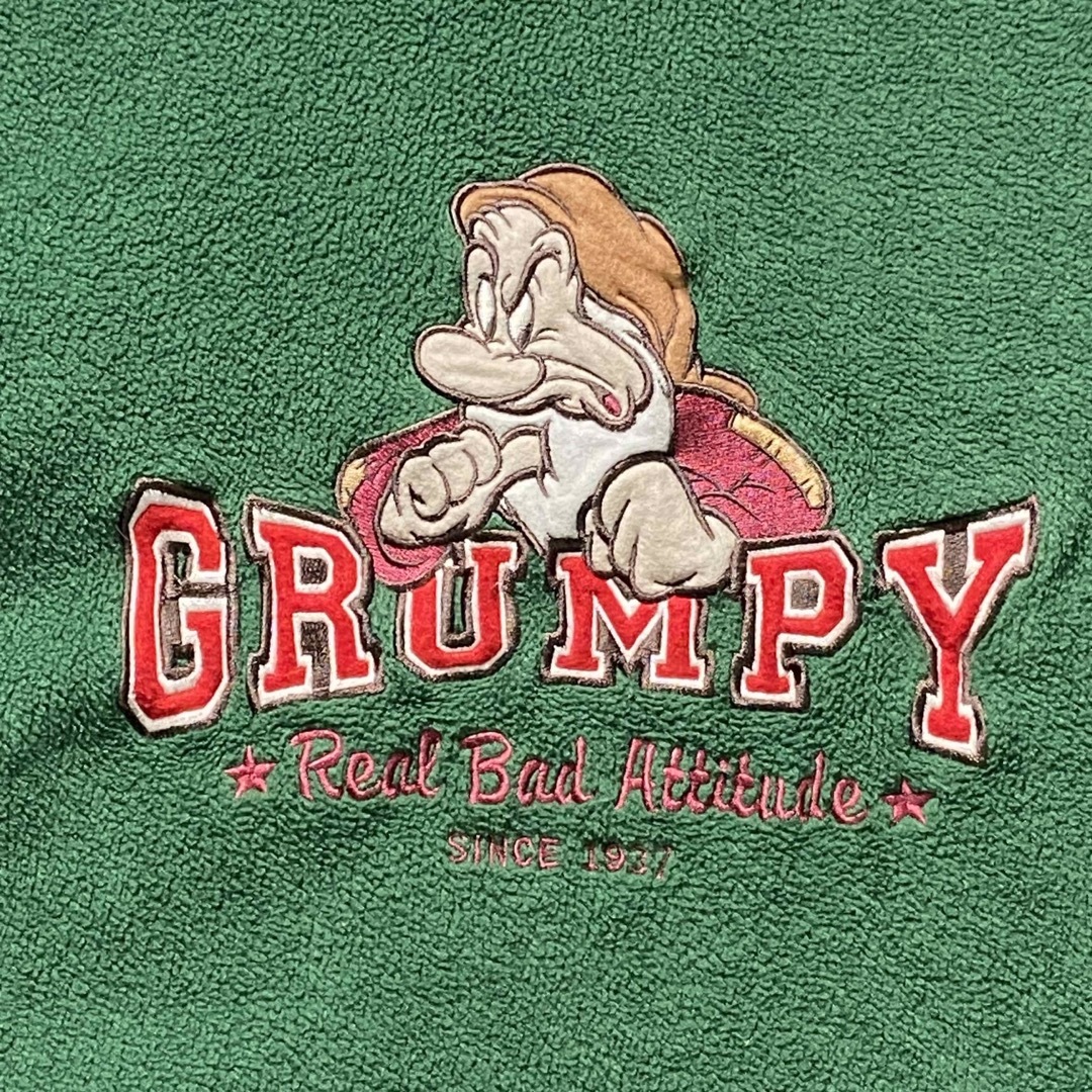 Disney(ディズニー)のDisney フリーススウェット グランピー グリーン GRUMPY ストリート メンズのトップス(スウェット)の商品写真