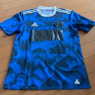 アディダス(adidas)のadidas シャツMサイズ(ウェア)