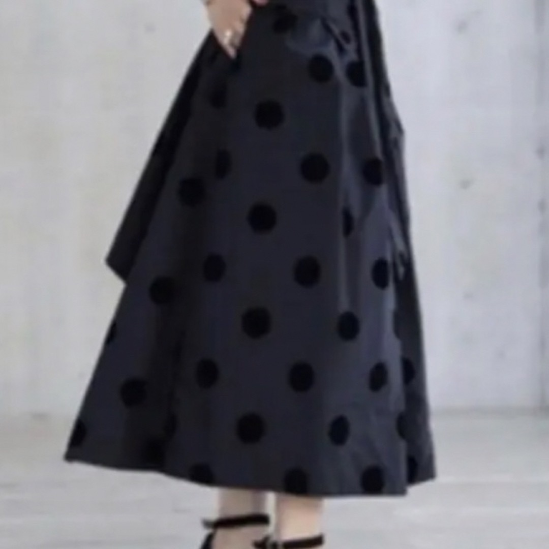 Drawer - SHE Tokyo バックプリーツスカート 34 ネイビー ドットの通販