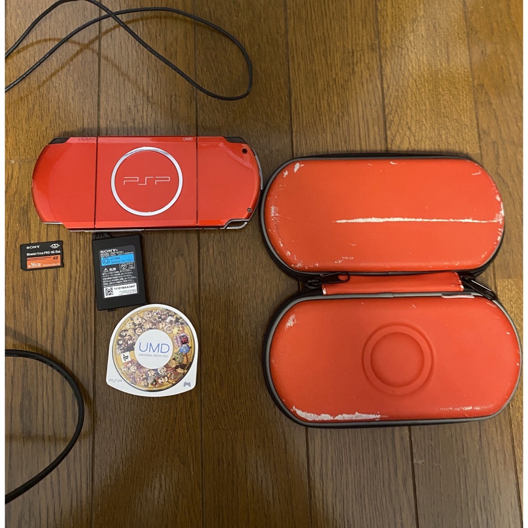 PSP-3000 美品 クリーニング済み 保護シート付き ラディアントレッド