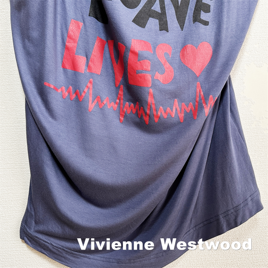 Vivienne Westwood(ヴィヴィアンウエストウッド)の【Vivienne Westwood】ORBロゴ SAVES LIVE Tシャツ レディースのトップス(Tシャツ(半袖/袖なし))の商品写真