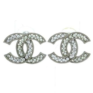 シャネル ピアス(ホワイト/白色系)の通販 300点以上 | CHANELの