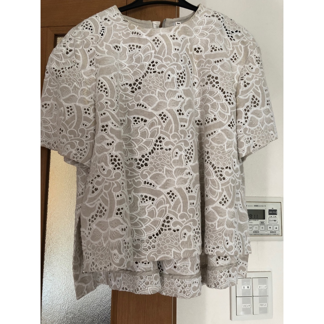 ADORE - アドーア トップス の通販 by とも's shop|アドーアならラクマ