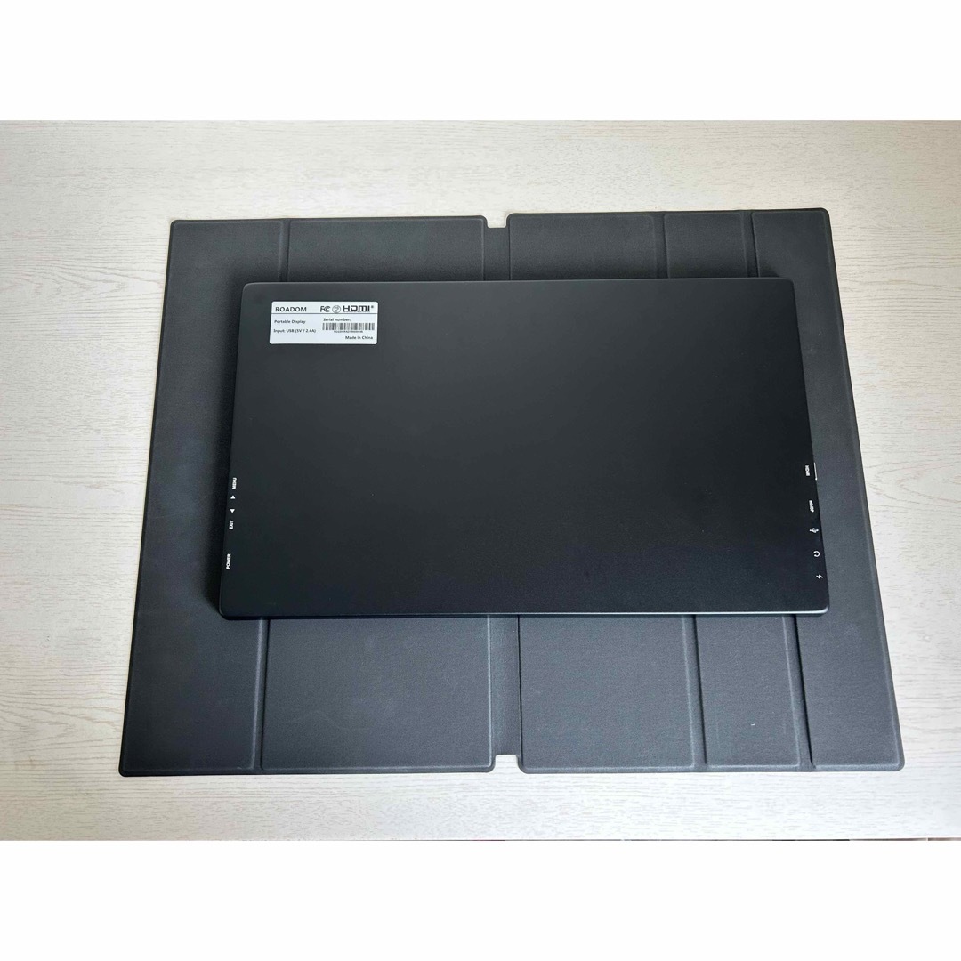ROADOM Z1-3 15.6インチ モバイルモニター