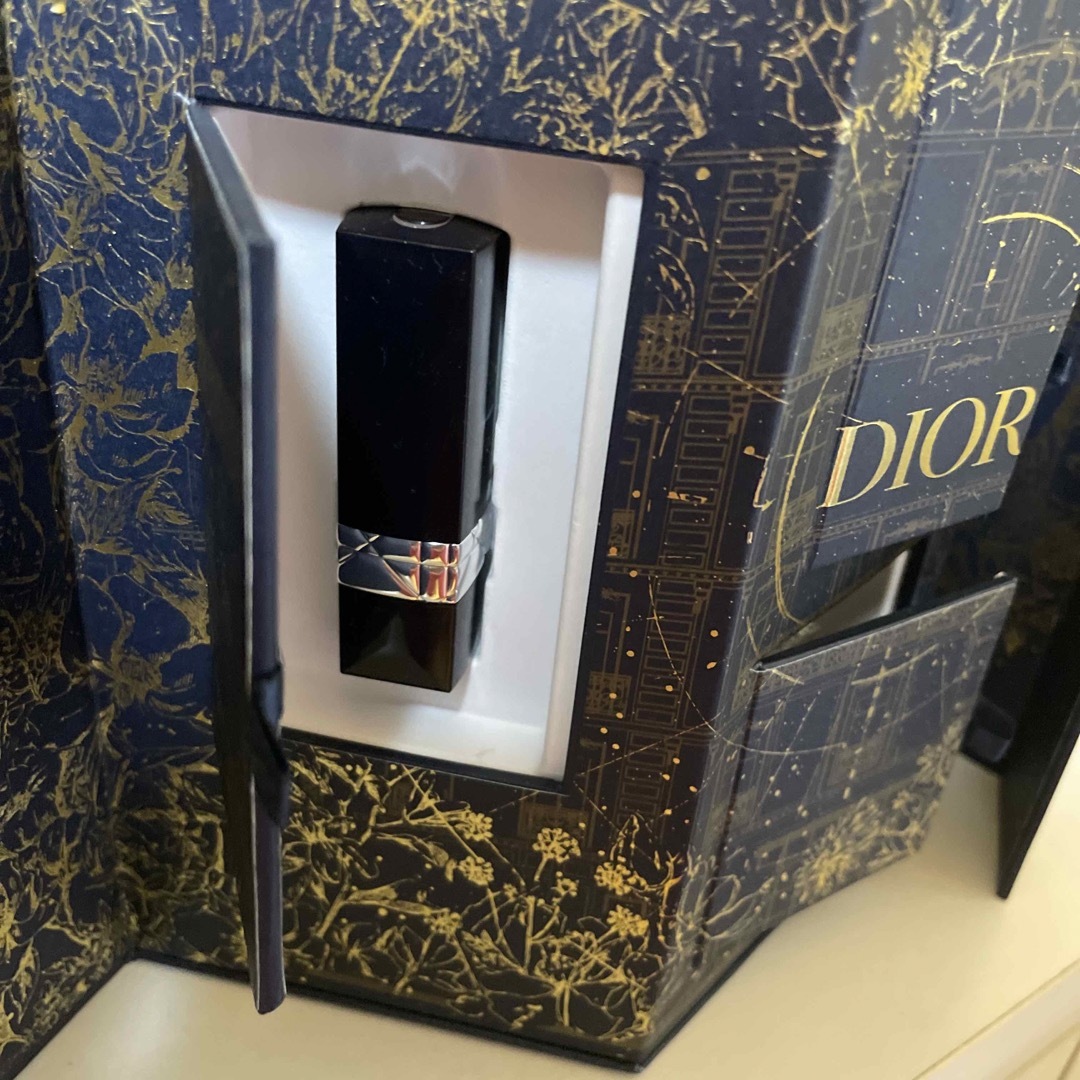 Dior(ディオール)のディオール Dior 2022 香水 クリスマスコフレ コスメ/美容のキット/セット(コフレ/メイクアップセット)の商品写真