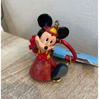 ミッキーマウス(ミッキーマウス)の【限定】香港ディズニーランド　ミッキーキーホルダー(キャラクターグッズ)