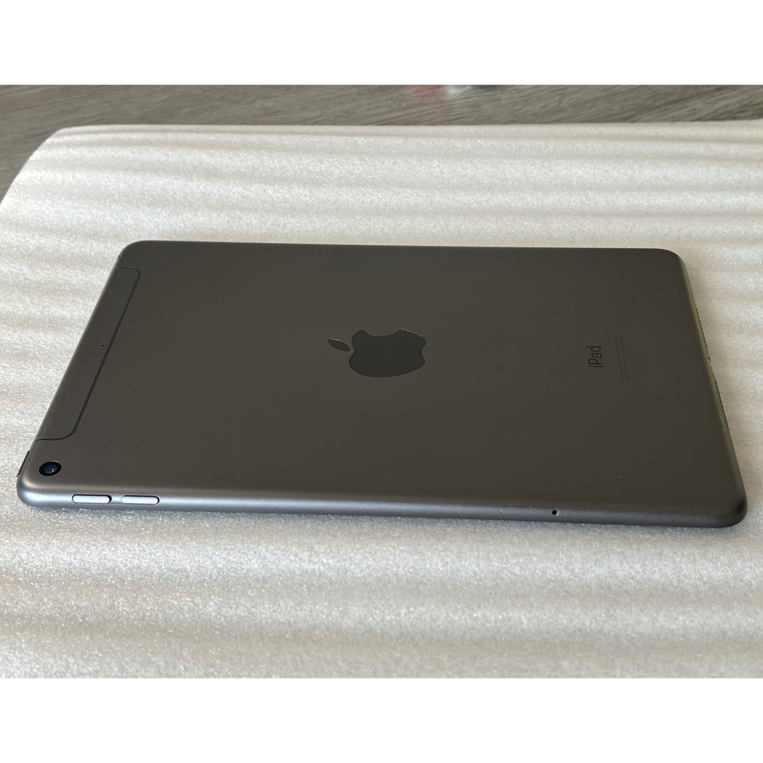 SIMフリー iPad mini 第5世代 64GB  MUX52J/A 一括○ 4