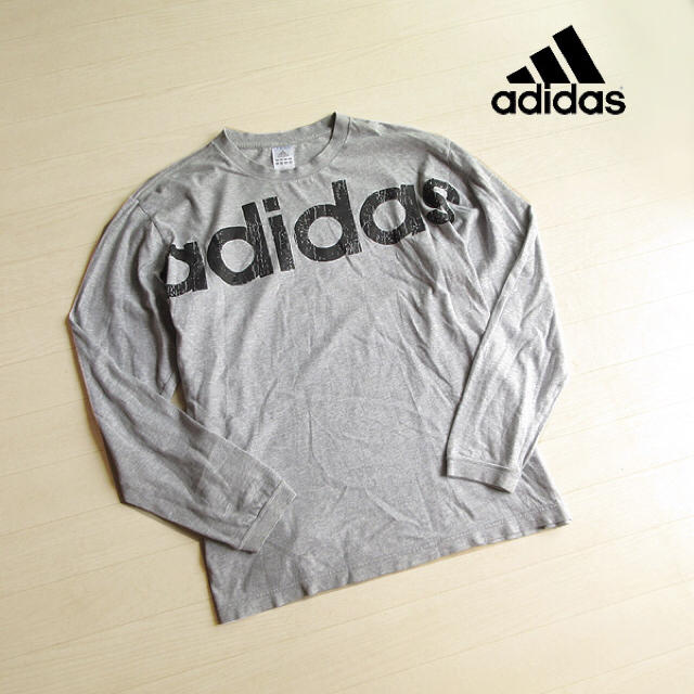 adidas(アディダス)のブルーローズ様 美品 Oサイズ アディダス ビッグロゴ 長袖Tシャツ グレー メンズのトップス(Tシャツ/カットソー(七分/長袖))の商品写真