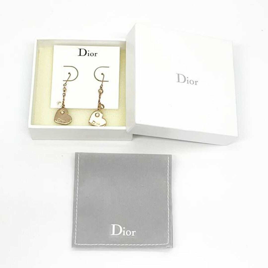 Christian Dior(クリスチャンディオール)のChristian Dior Dロゴ ハート チェーン フック スイング ピアス レディースのアクセサリー(ピアス)の商品写真